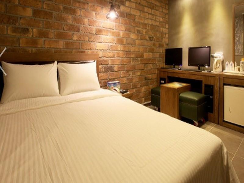 Reem Hotel 2*